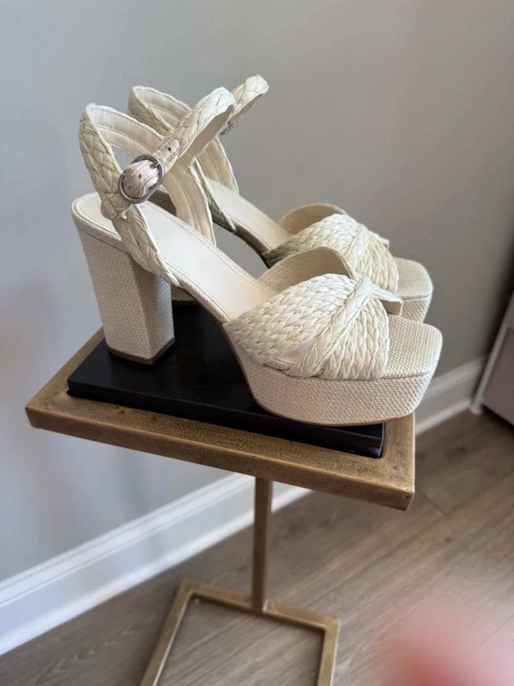 Marc Fisher LTD Cream Chela Heeled Sandals Size 7.5